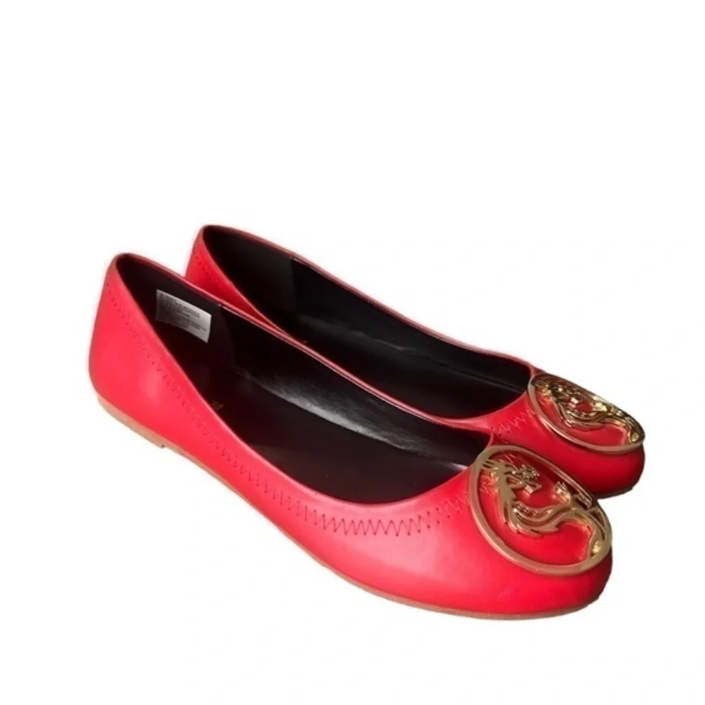 Women’s Size 9 Mulan red Flats w logo . - Picture 2 of 6